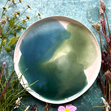 Porcelain dinner plate