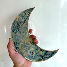 Load image into Gallery viewer, Stoneware Moon