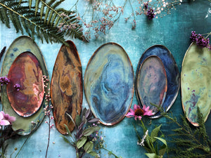 Ceramic Academy : Learn how to glaze Abalone Pieces