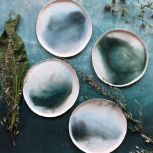 Load image into Gallery viewer, Ceramic Academy : Learn how to glaze Watercolor pieces