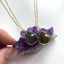Load image into Gallery viewer, Labradorite Necklace