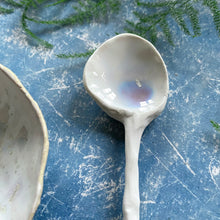 Load image into Gallery viewer, Ceramic Academy : Learn how to make small bowls and spoons using only your hands